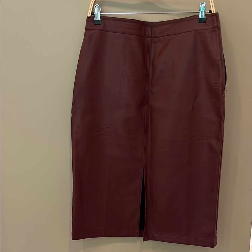 Skies Are Blue burgundy Pencil Skirt with Slit